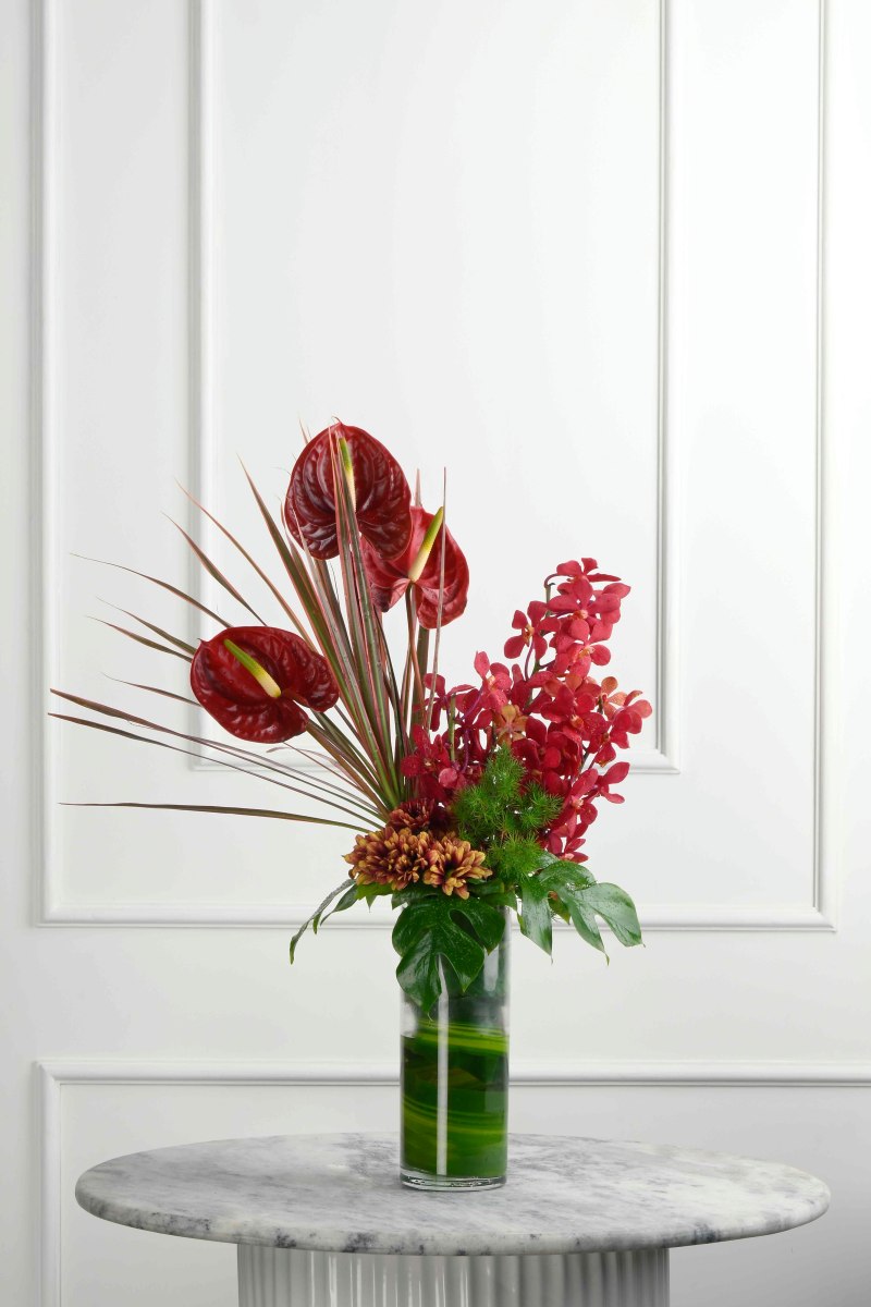 Large Green Plant 28